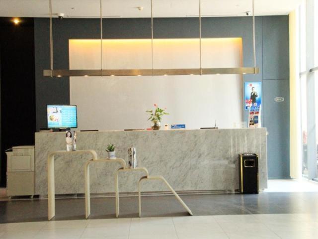 Jinjiang Inn Select Jiaxing Wanda Plaza ภายนอก รูปภาพ