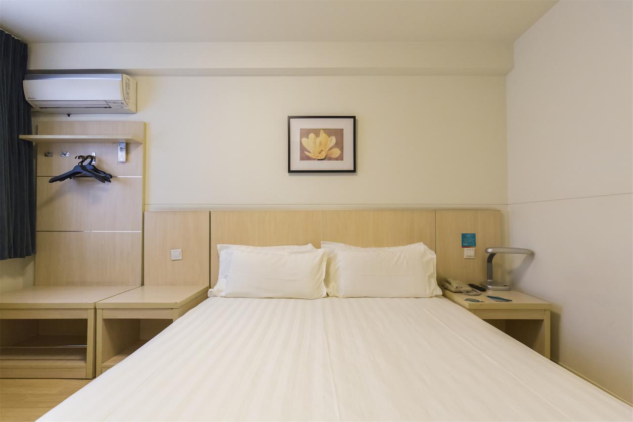 Jinjiang Inn Select Jiaxing Wanda Plaza ภายนอก รูปภาพ